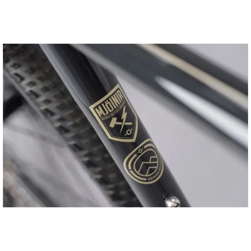 2021 Genesis Croix De Fer 10 Steel Gravel Bike in Black-3