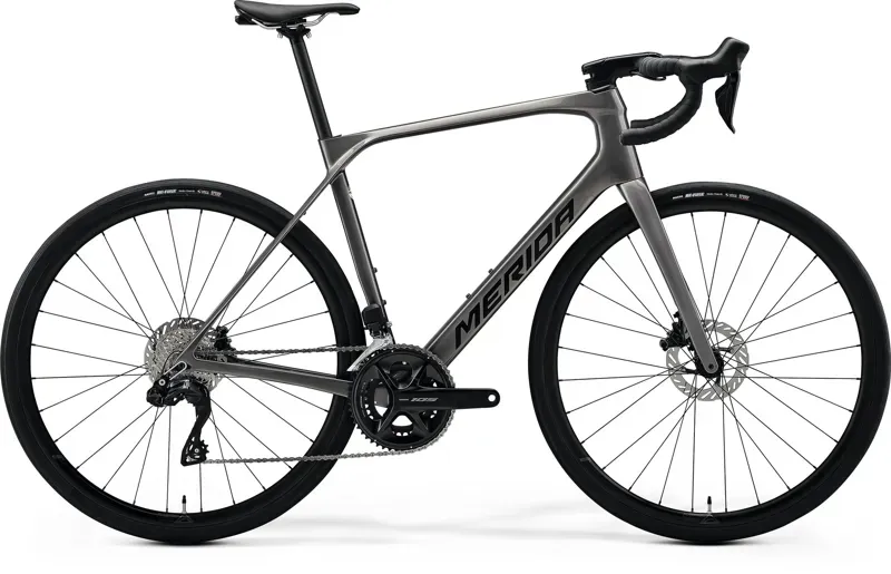 Merida Scultura Endurance 6000 Road Bike in Grey Black